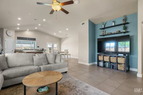 $439,950 | Undisclosed Address, Shafter, CA 93263