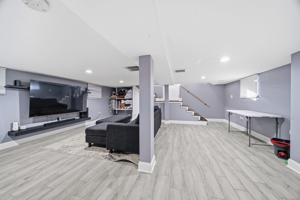 314 North Kinzie Street Thornton, IL 60476 - Photo 19 of 33