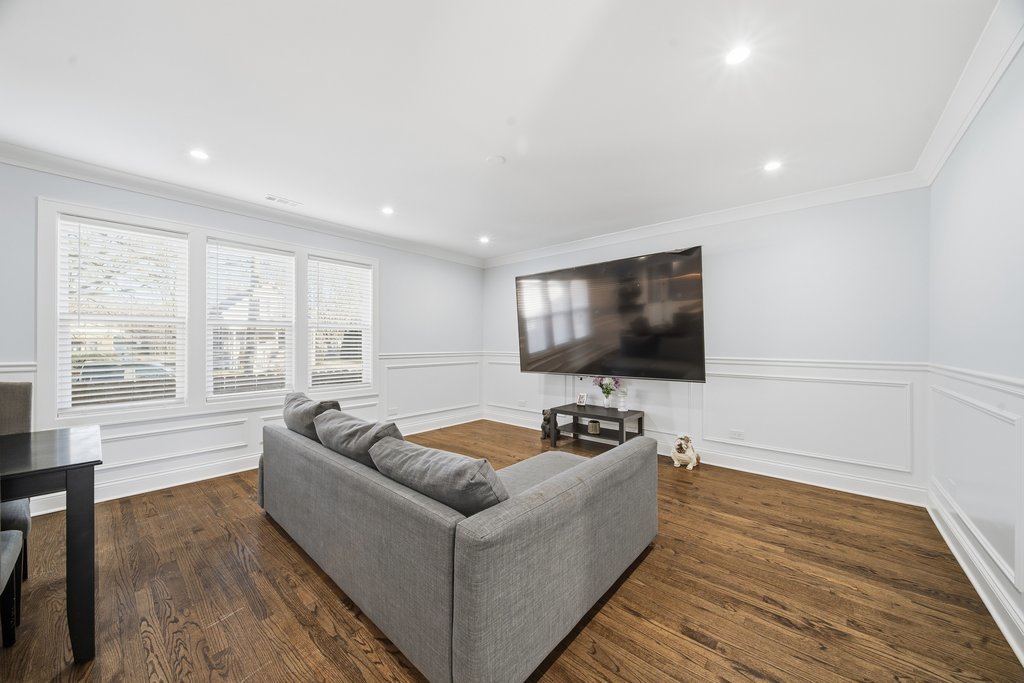 314 North Kinzie Street Thornton, IL 60476 - Photo 10 of 33