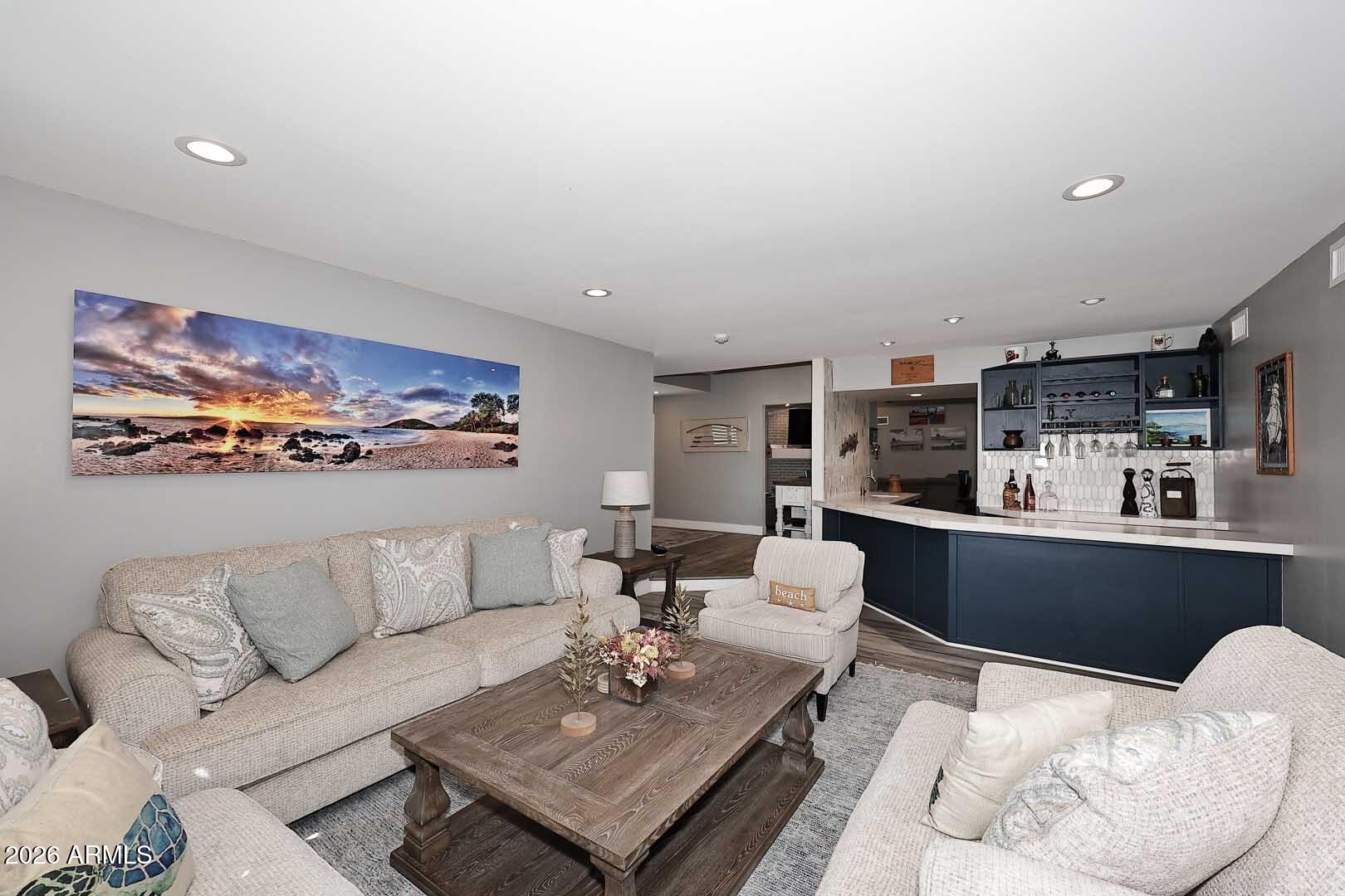 4641 East Mountain View Road Phoenix, AZ 85028 - Photo 10 of 43 Living Room2