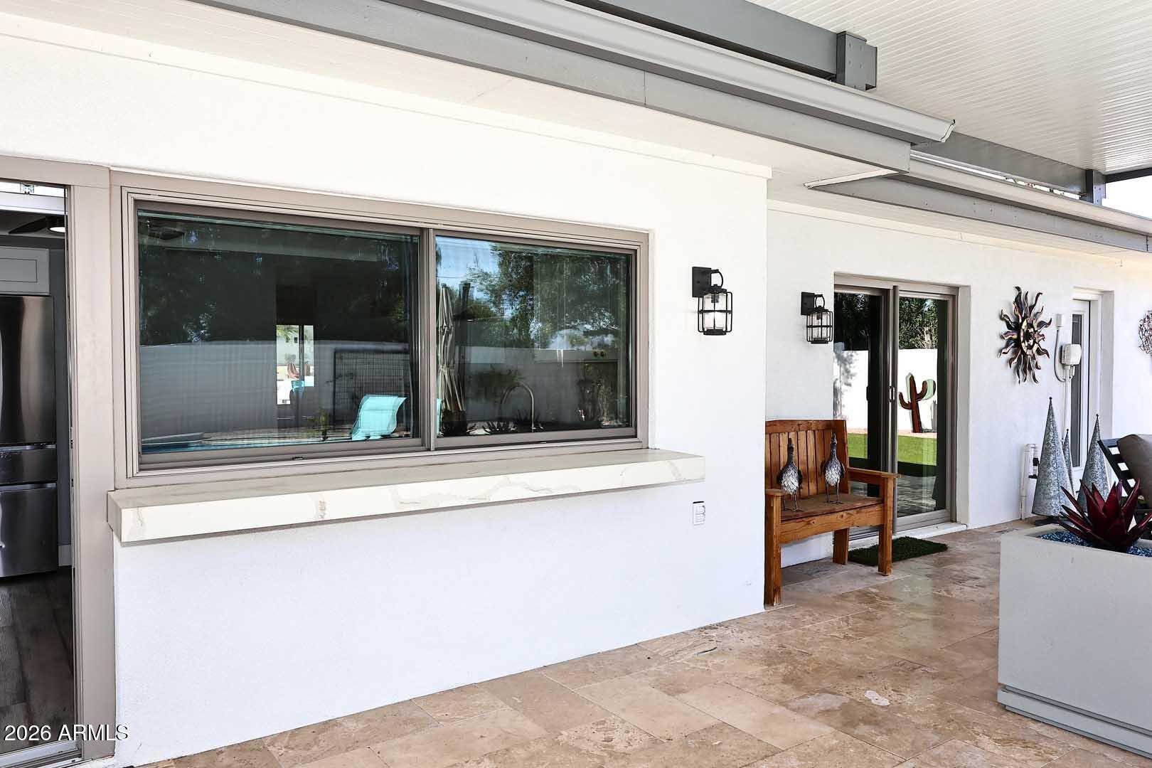 4641 East Mountain View Road Phoenix, AZ 85028 - Photo 34 of 43 Kitchen-Passthrough