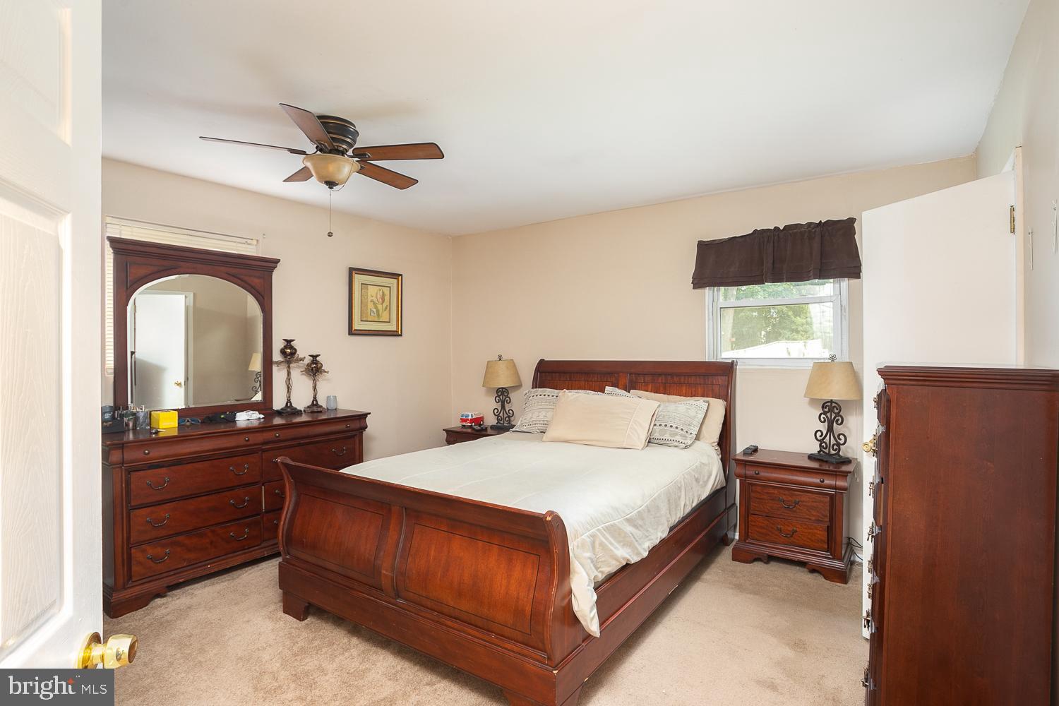 44 Linden Road Burlington, NJ 08016 - Photo 16 of 27