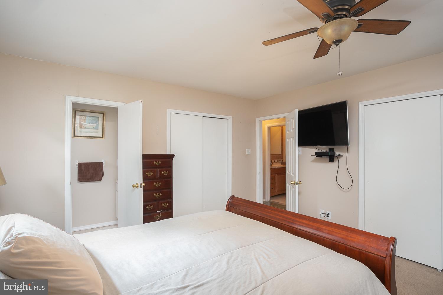 44 Linden Road Burlington, NJ 08016 - Photo 17 of 27