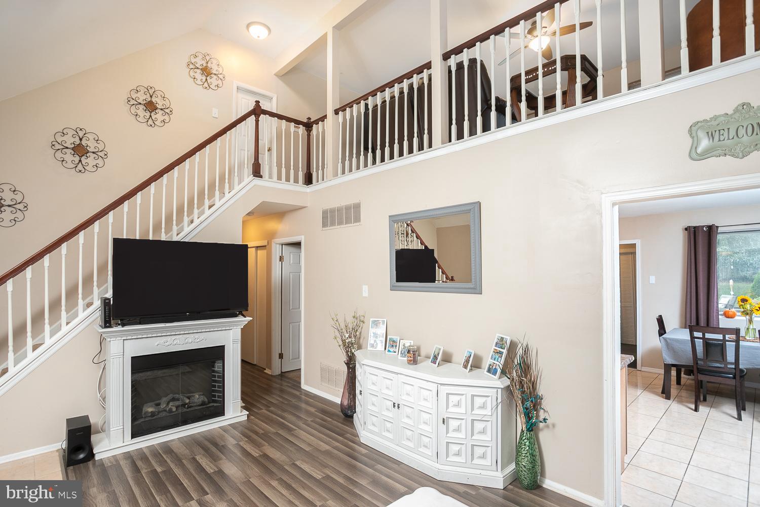 44 Linden Road Burlington, NJ 08016 - Photo 7 of 27