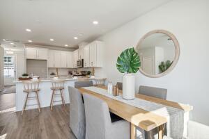 Meadowbrook eat in kitchen 2