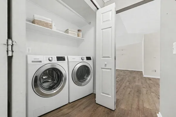 $254,900 | 26430 Sanajo Court, Unit 20, New Baltimore, MI 48051