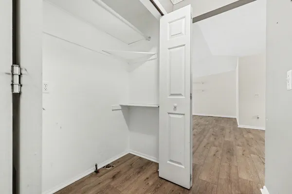 $254,900 | 26430 Sanajo Court, Unit 20, New Baltimore, MI 48051