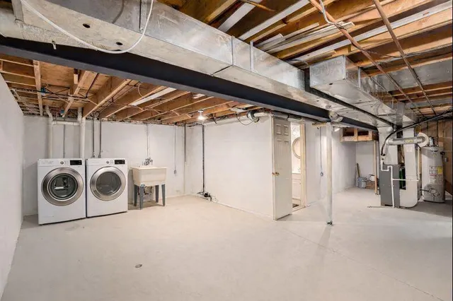 $254,900 | 26430 Sanajo Court, Unit 20, Chesterfield, MI 48051