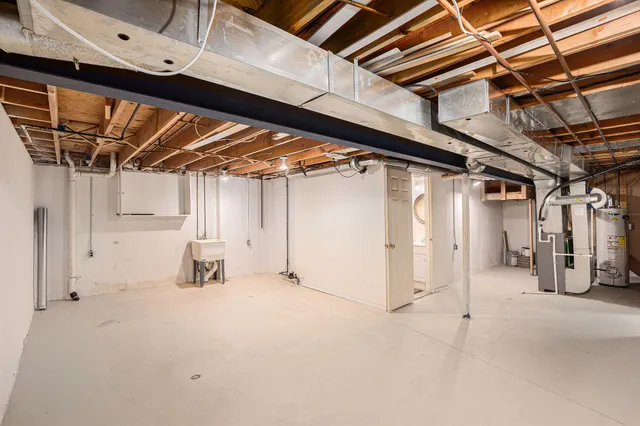 $254,900 | 26430 Sanajo Court, Unit 20, Chesterfield, MI 48051