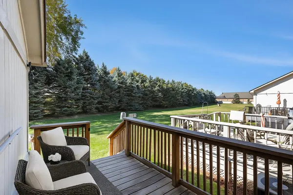 $254,900 | 26430 Sanajo Court, Unit 20, New Baltimore, MI 48051