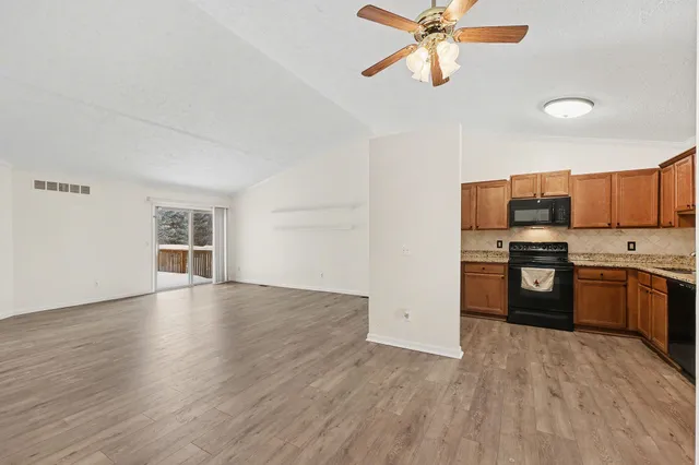 $254,900 | 26430 Sanajo Court, Unit 20, Chesterfield, MI 48051