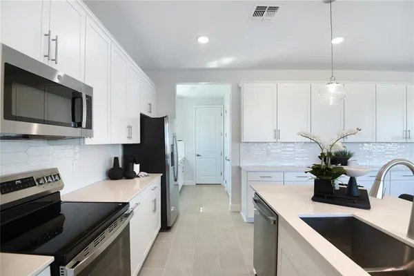 $457,655 | 3469 Macchi Avenue, Tavares, FL 32778