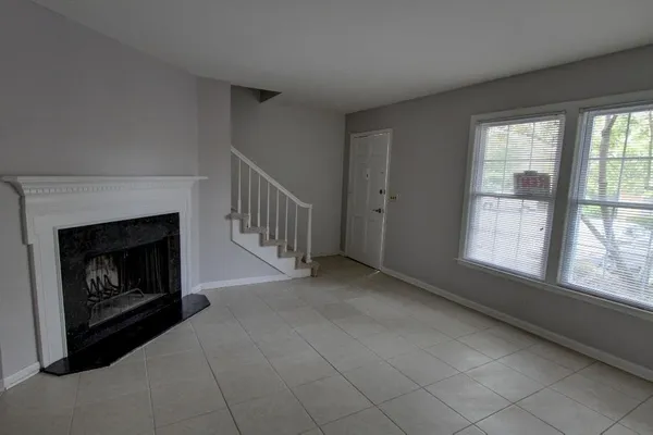 $1,950 | 3000 Hillsboro Pike, Unit 32, Nashville, TN 37215