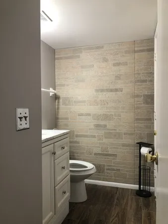 $1,950 | 3000 Hillsboro Pike, Unit 32, Nashville, TN 37215