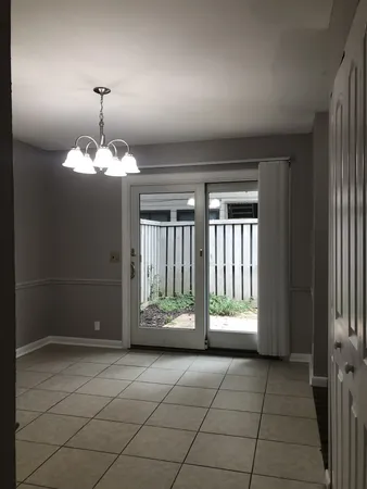 $1,950 | 3000 Hillsboro Pike, Unit 32, Nashville, TN 37215