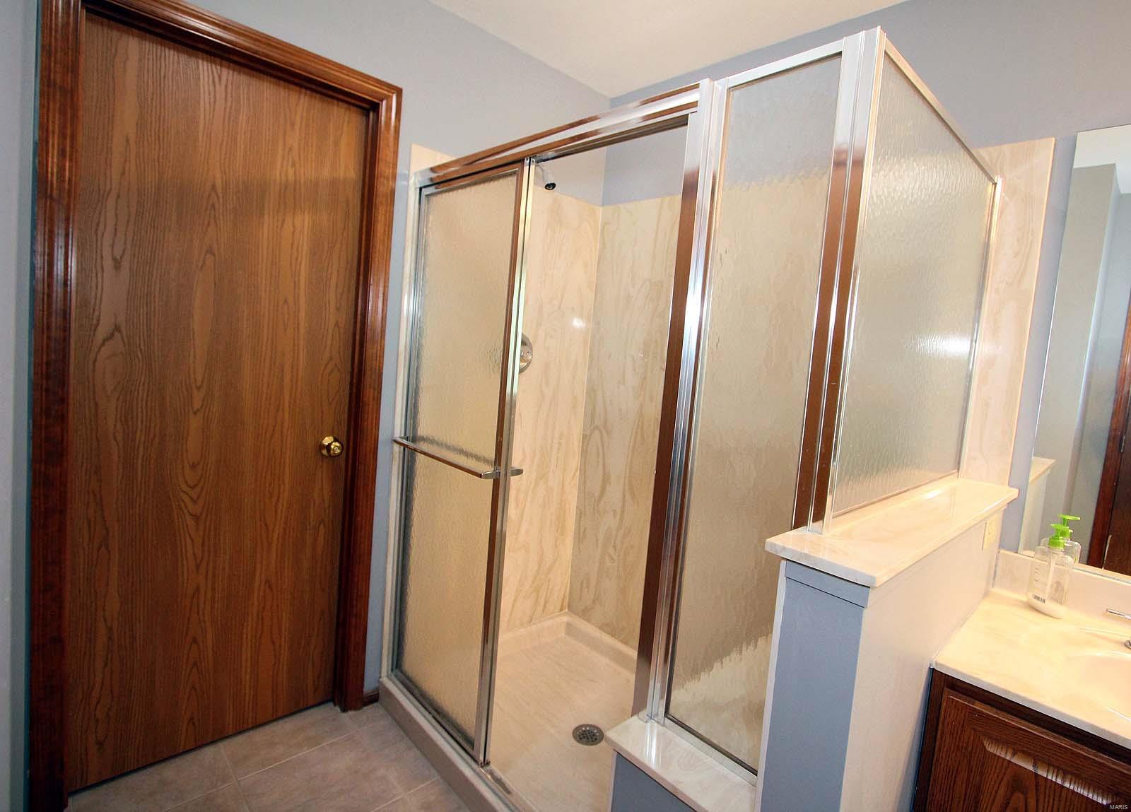 5886 Wells Road St. Louis, MO 63128 - Photo 25 of 40 Gallery Image 25