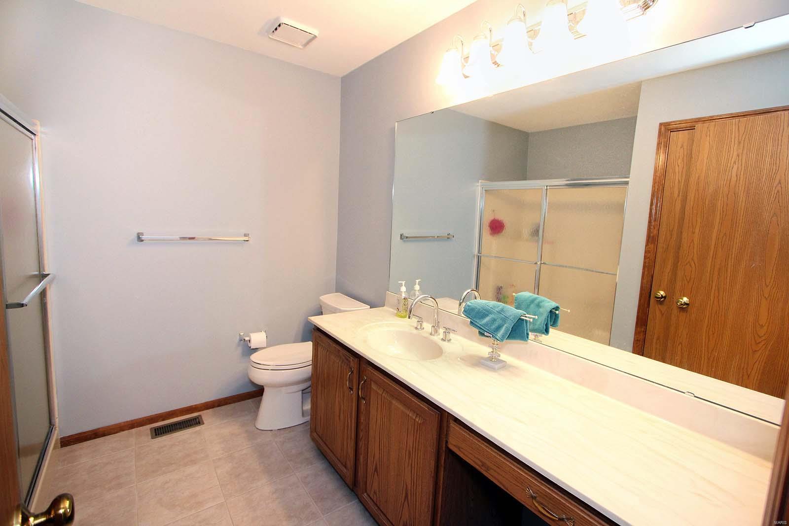 5886 Wells Road St. Louis, MO 63128 - Photo 28 of 40 Gallery Image 28