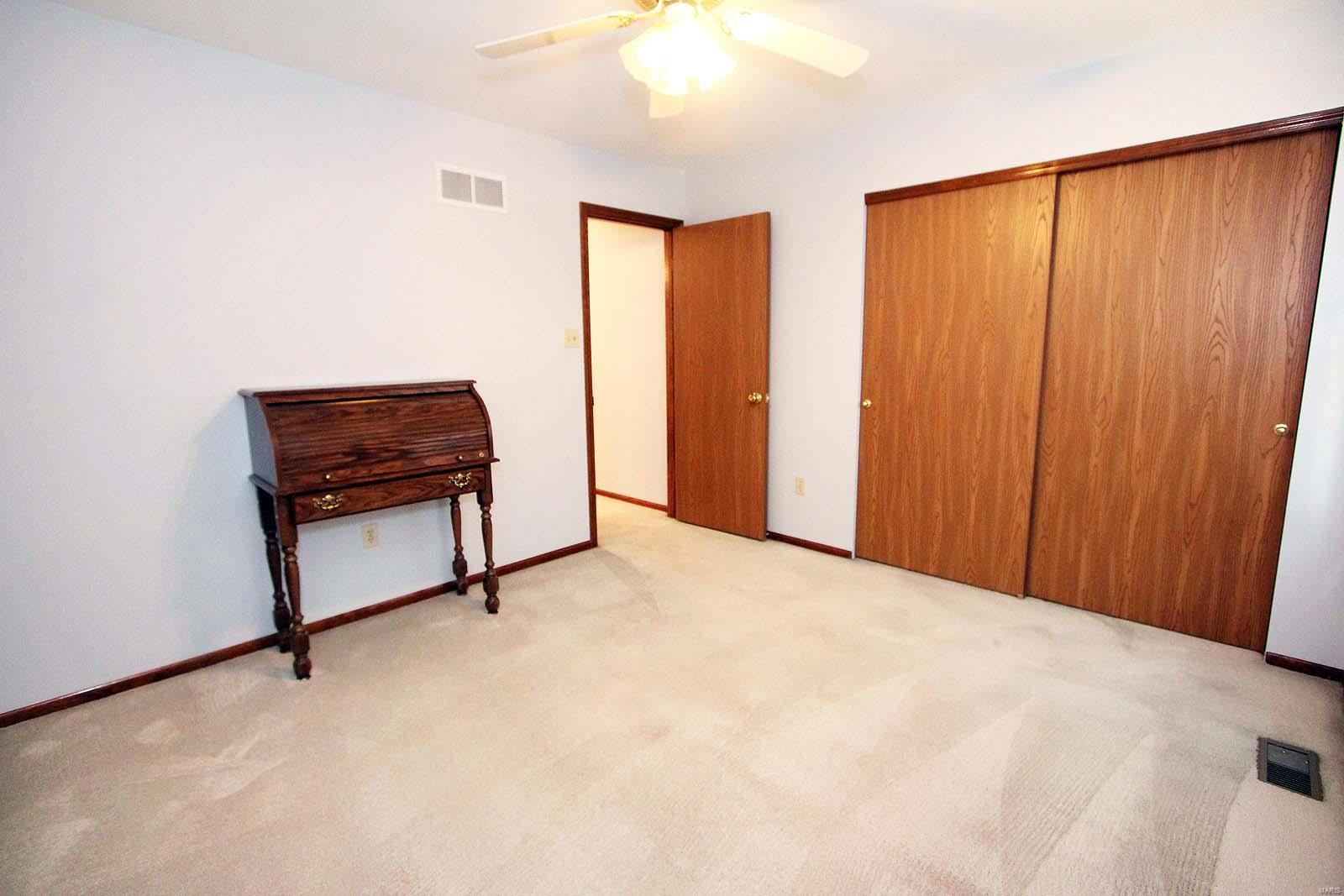 5886 Wells Road St. Louis, MO 63128 - Photo 29 of 40 Gallery Image 29