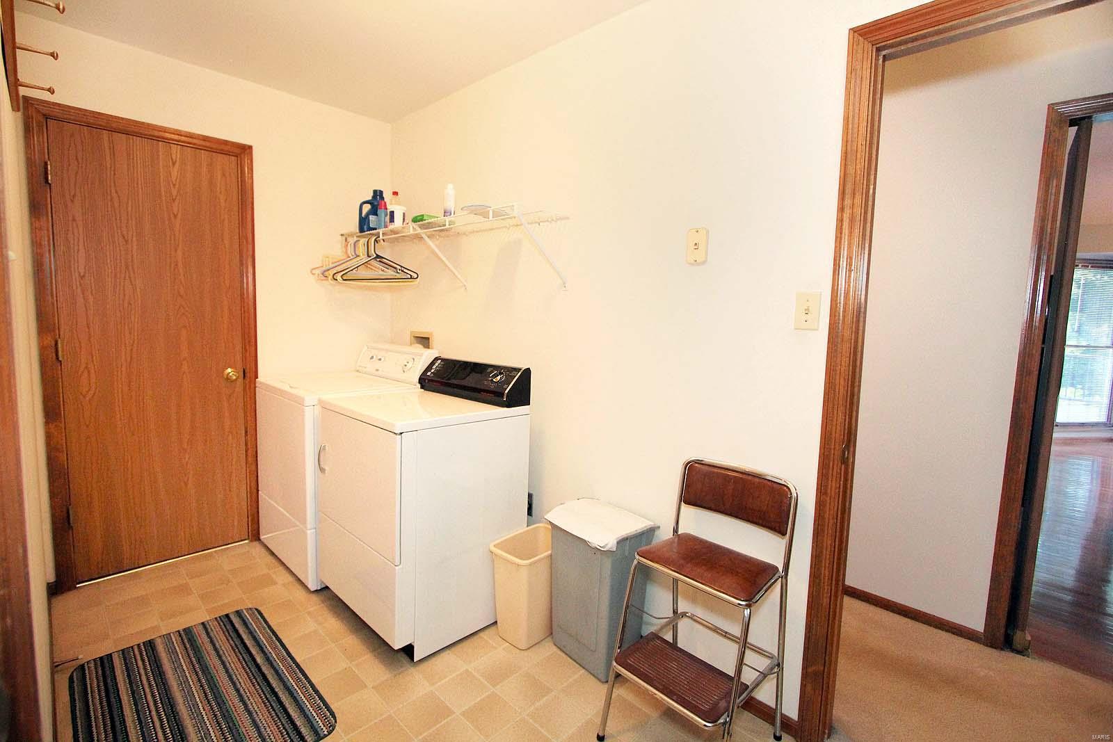 5886 Wells Road St. Louis, MO 63128 - Photo 31 of 40 Gallery Image 31