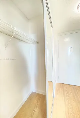 $2,300 | 1200 Northeast Miami Gardens Drive, Unit 1020W, Miami, FL 33179