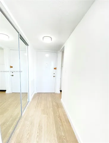 $2,300 | 1200 Northeast Miami Gardens Drive, Unit 1020W, Miami, FL 33179