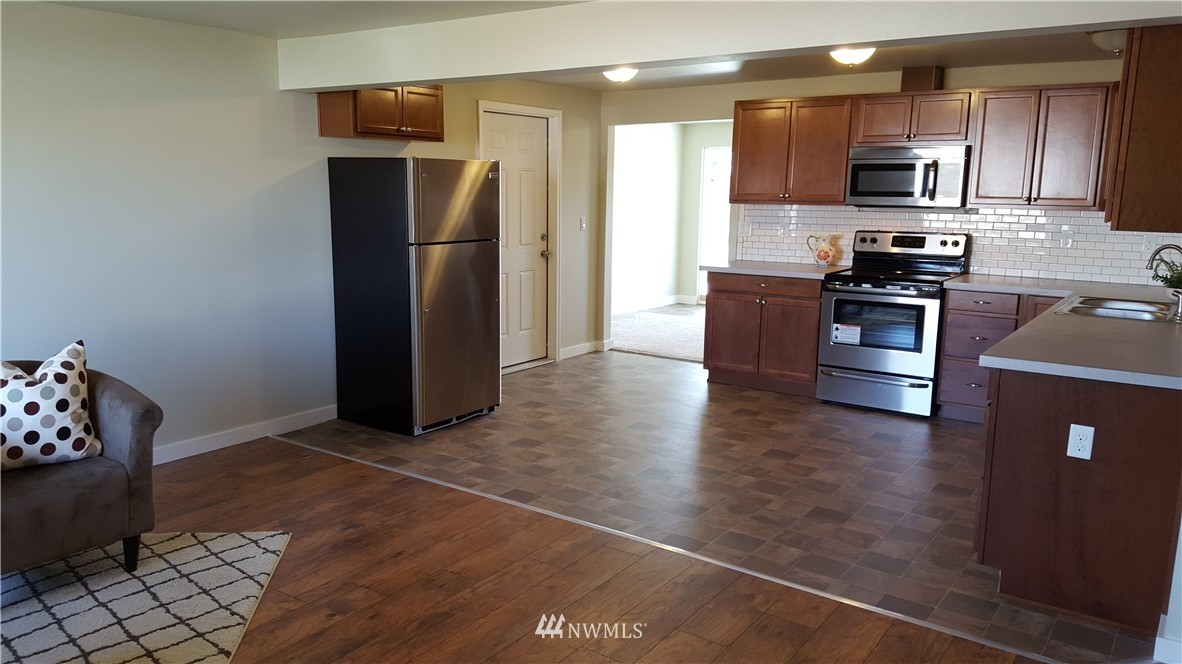 12 Rips Lane Southwest Lakewood, WA 98499 - Photo 5 of 25