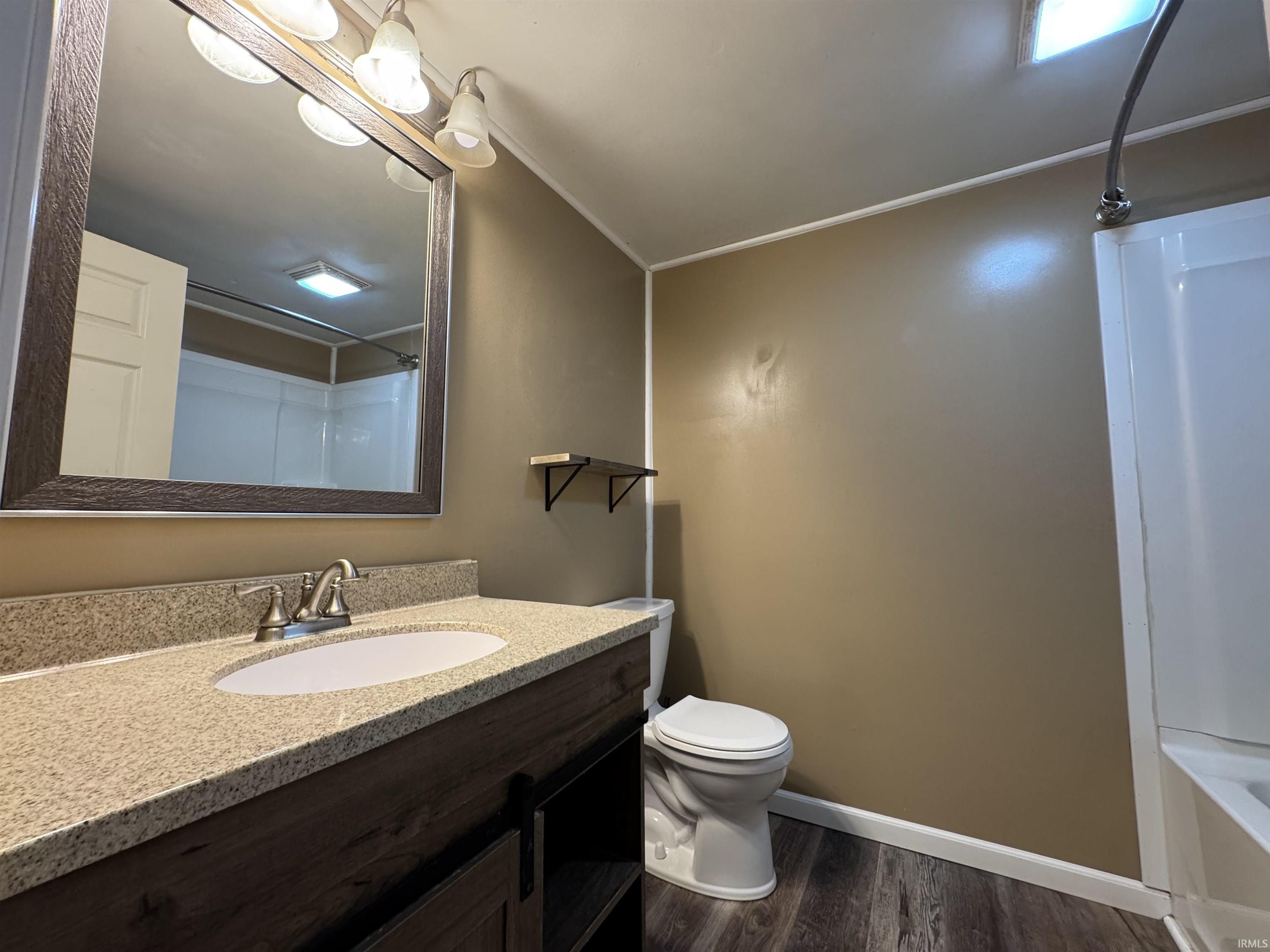 56322 Elder Road Mishawaka, IN 46545 - Photo 8 of 16 Gallery Image 8