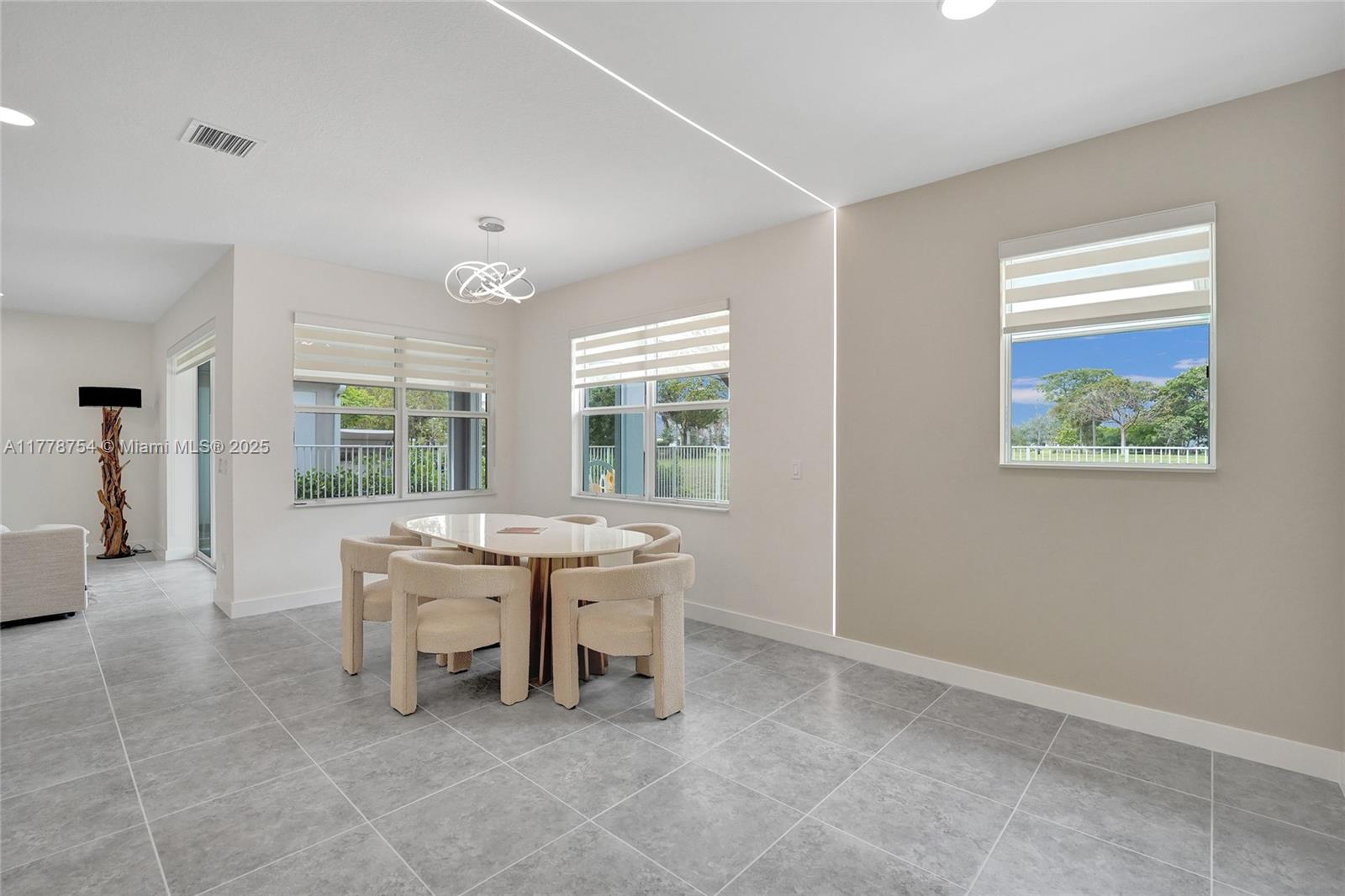 1348 Silk Oak Drive Hollywood, FL 33021 - Photo 31 of 100