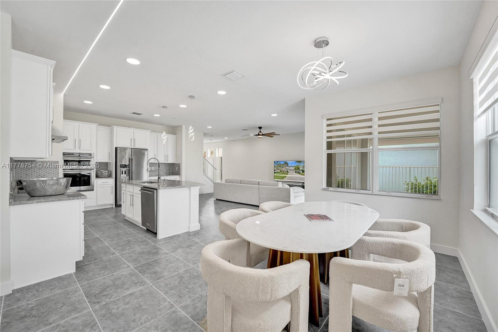 1348 Silk Oak Drive Hollywood, FL 33021 - Photo 33 of 100