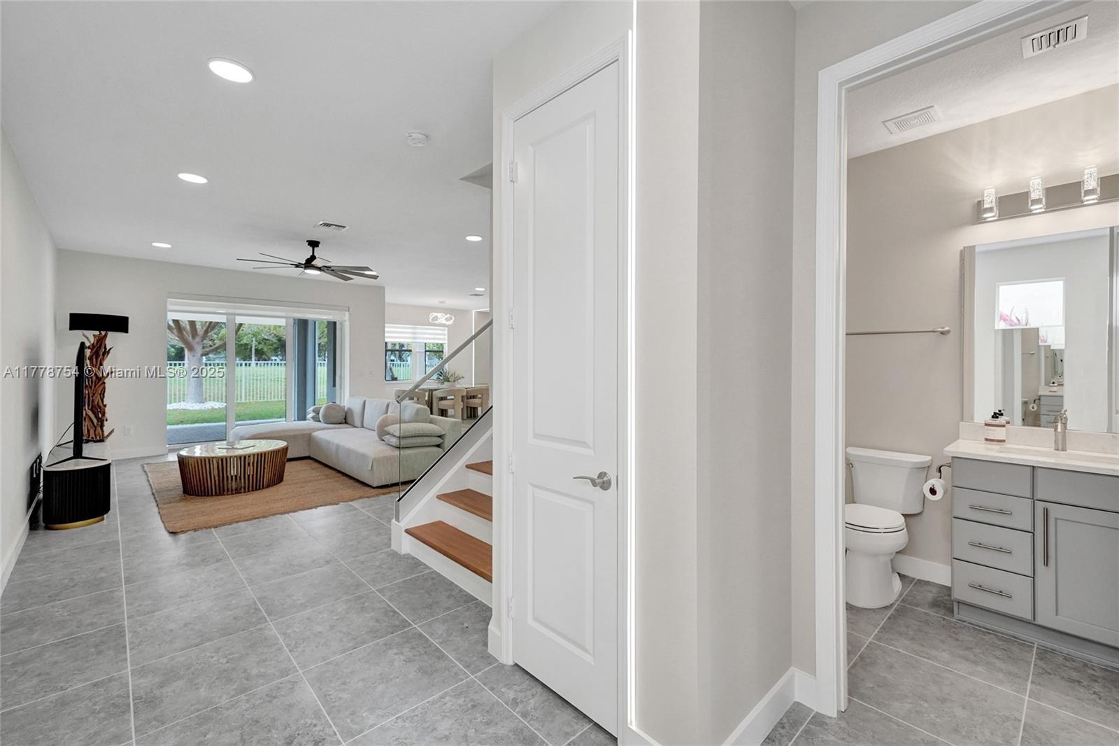 1348 Silk Oak Drive Hollywood, FL 33021 - Photo 9 of 100