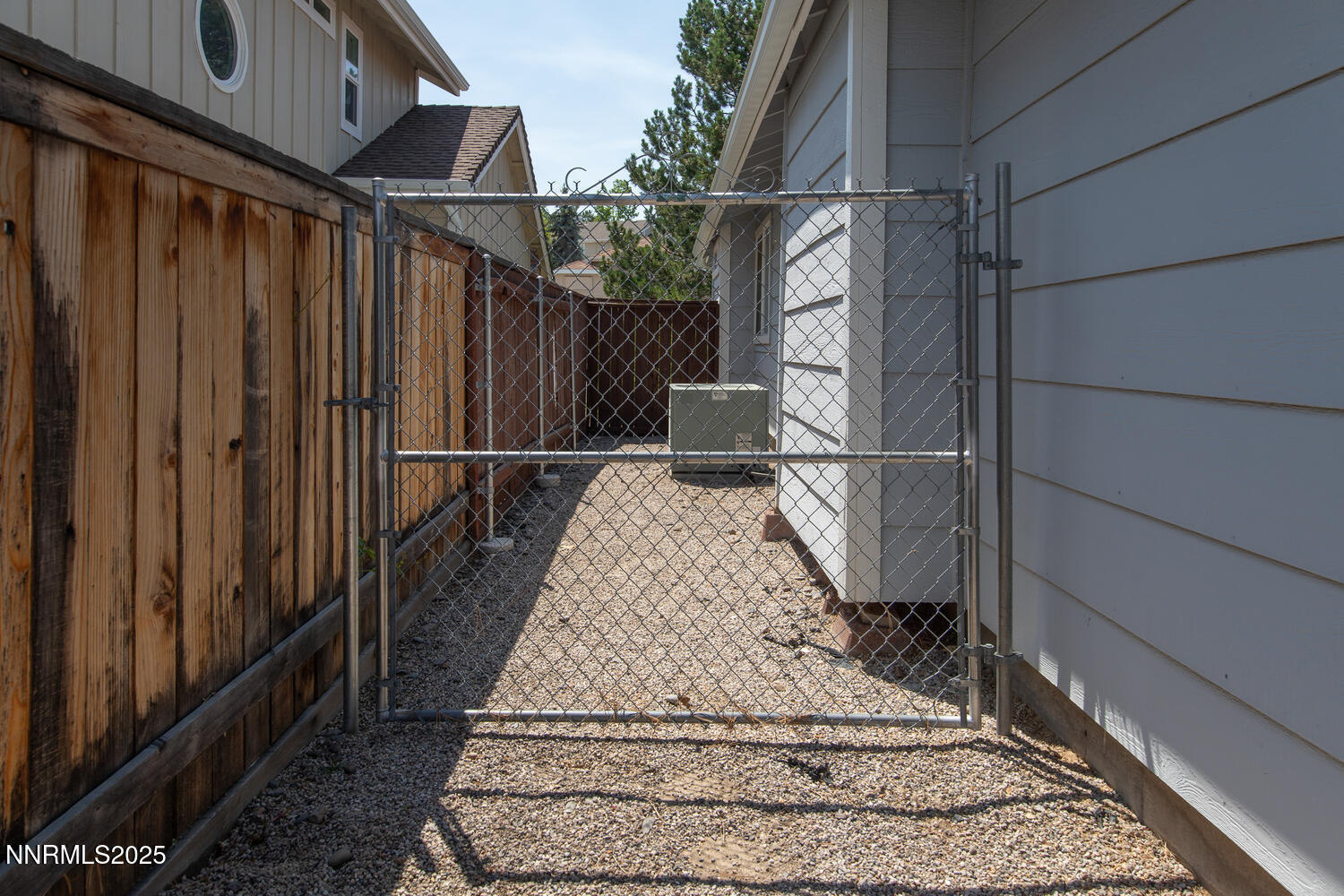 2240 Silver Ridge Drive Reno, NV 89509 - Photo 38 of 60 2240 Silver Ridge Dr Reno NV-large-051-0