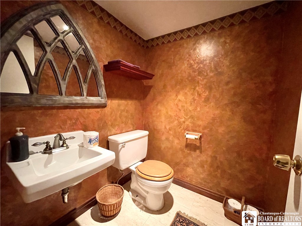 1205 South Main St Extension Busti, NY 14701 - Photo 17 of 28