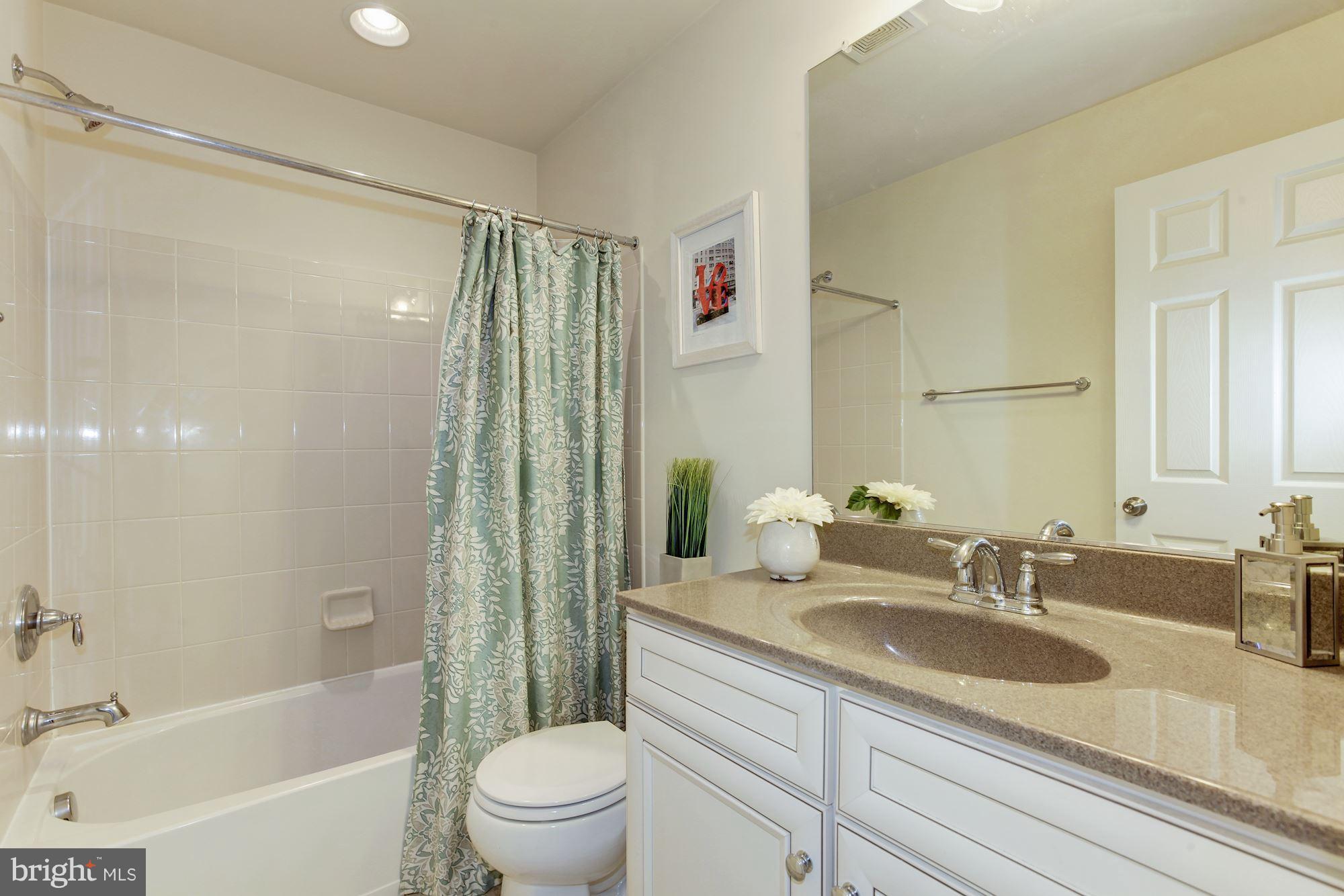 3630 Maven Street Silver Spring, MD 20906 - Photo 22 of 29 Hallway Full Bath