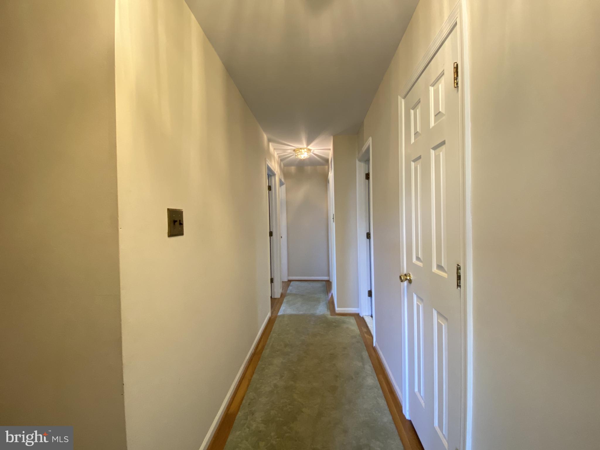 6 Kenwick Road Hockessin, DE 19707 - Photo 20 of 28 Upstairs hallway and linen closet