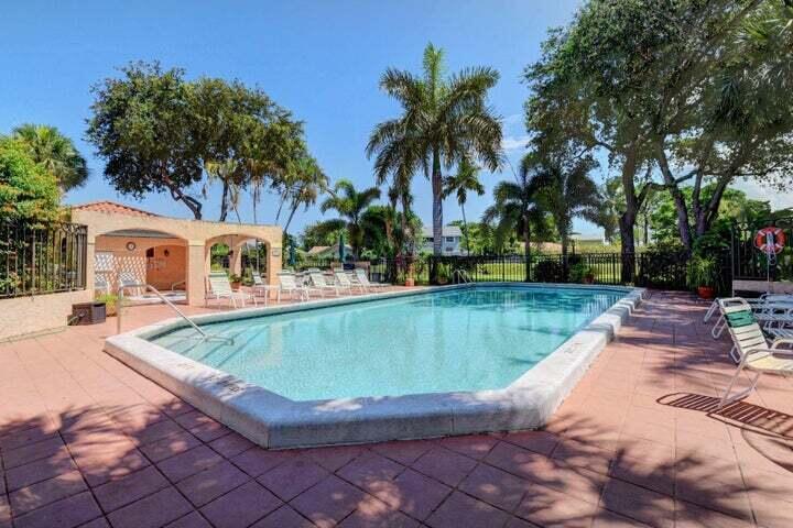 6030 Verde Trail South, Unit 2050 Boca Raton, FL 33433 - Photo 5 of 30 205-29