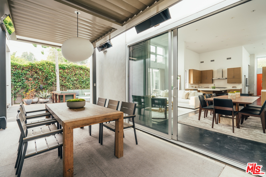 2005 Glencoe Avenue Venice, CA 90291 - Photo 15 of 34 a view of a dining room with furniture window and outside view