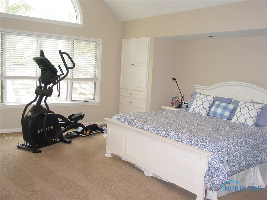 3827 Brookside Road Toledo, OH 43606 - Photo 16 of 25 Gallery Image 16