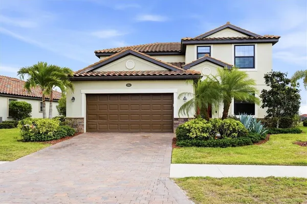 $675,000 | 12541 Cinqueterre Drive, Venice, FL 34293