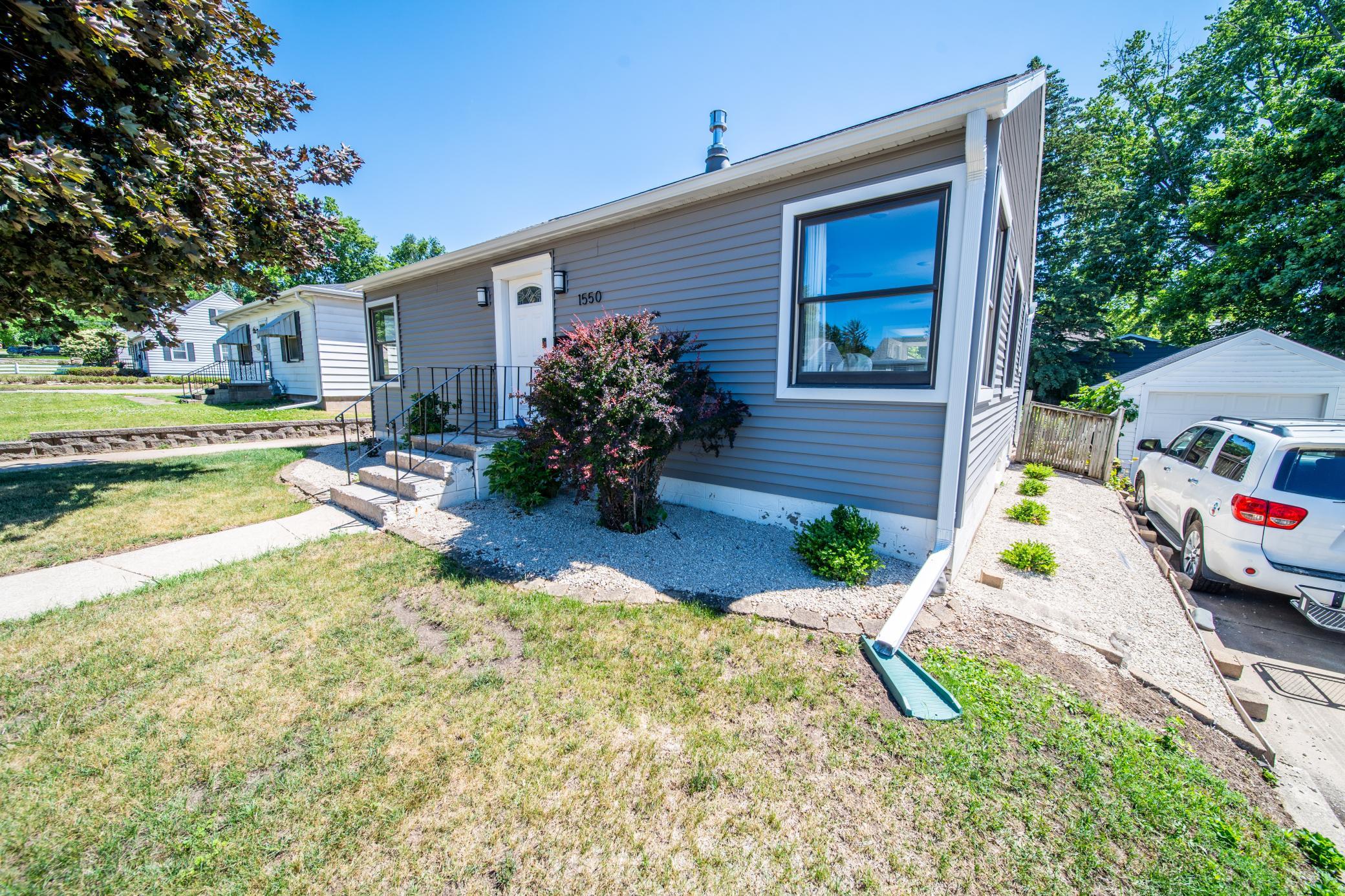 1550 7 1/2 Avenue Northeast Rochester, MN 55906 - Photo 7 of 67