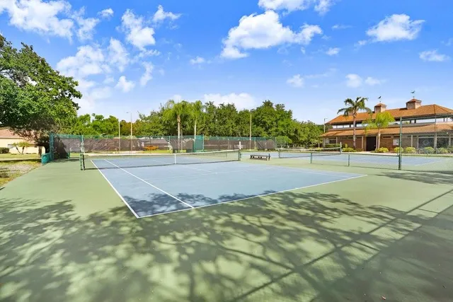 $3,850 | 16906 Equestrian Trail, Odessa, FL 33556