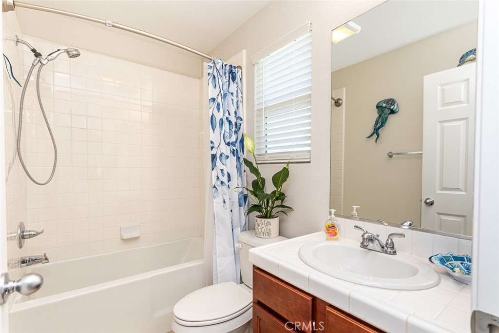 17122 Broken Rock Court Riverside, CA 92503 - Photo 32 of 61