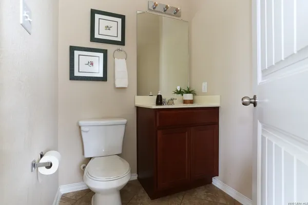 $1,950 | 213 Elisabeth Run, San Antonio, TX 78253