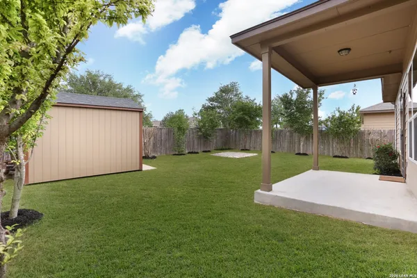 $1,950 | 213 Elisabeth Run, San Antonio, TX 78253