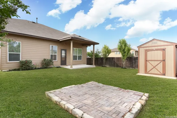 $1,950 | 213 Elisabeth Run, San Antonio, TX 78253