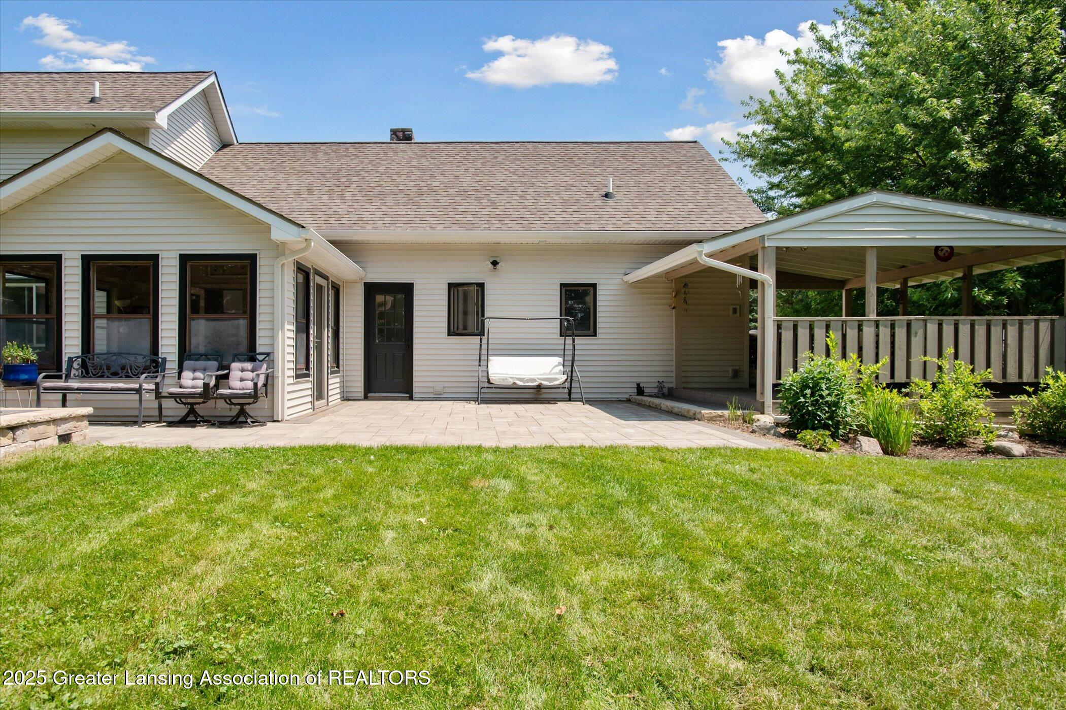 2605 College Road Holt, MI 48842 - Photo 42 of 50 Patio