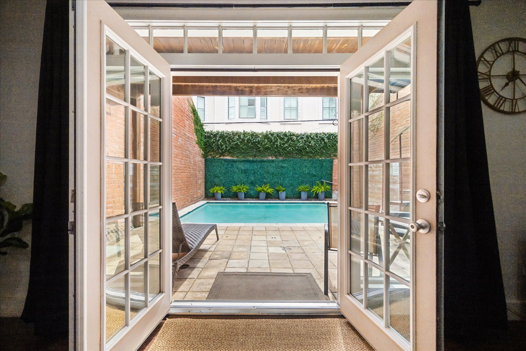 2421 Branard Street Houston, TX 77098 - Photo 5 of 28 a view of front door