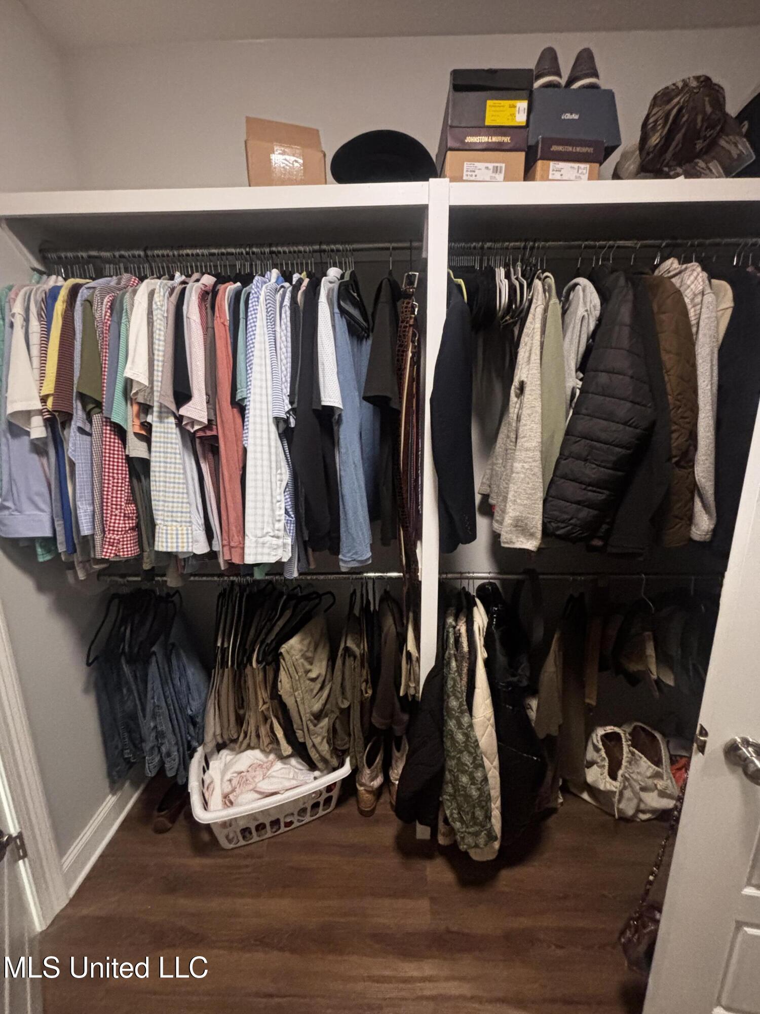 405 Butternut Drive Canton, MS 39046 - Photo 14 of 29 Walk In Closet