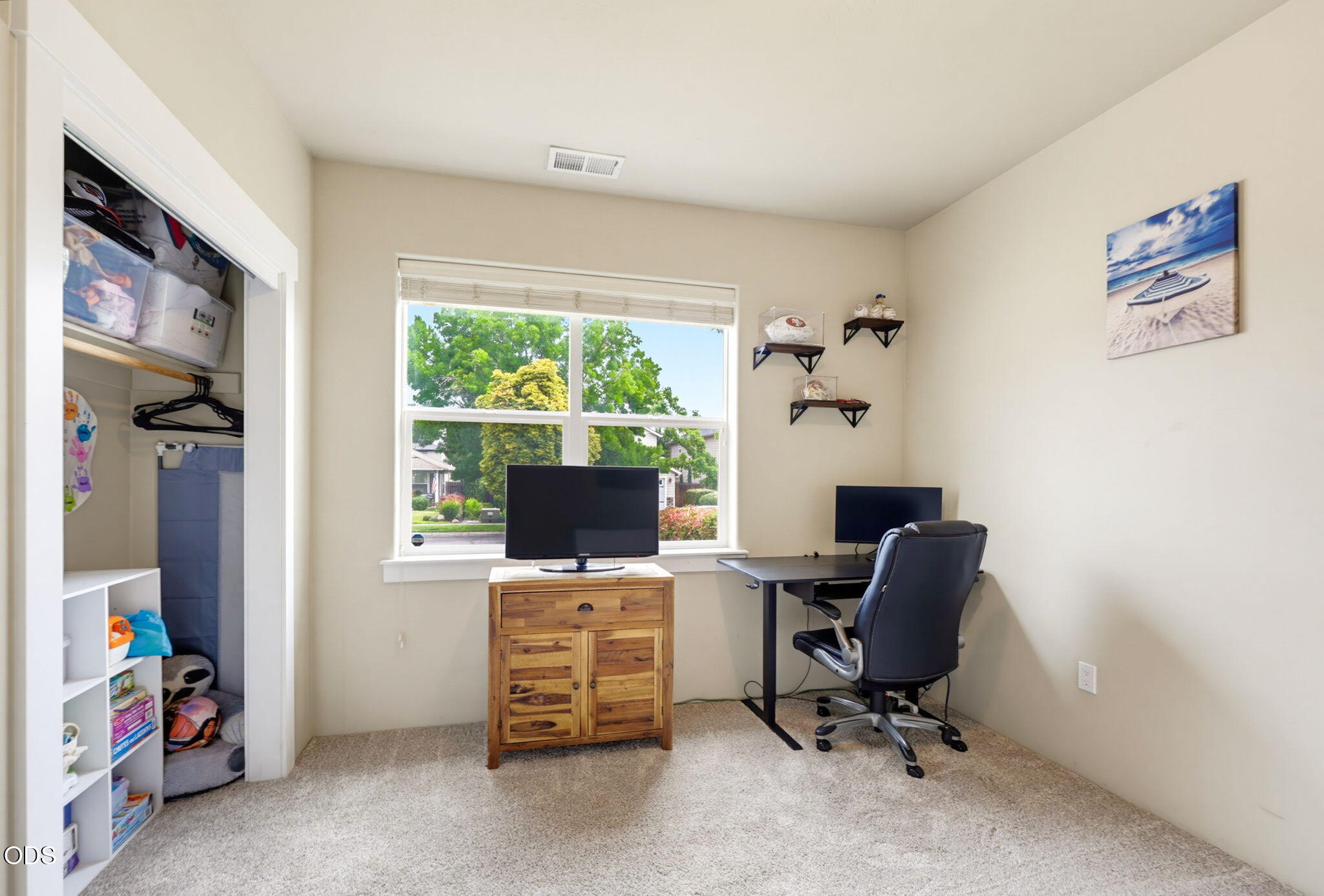 1051 Compton Way Medford, OR 97501 - Photo 21 of 29
