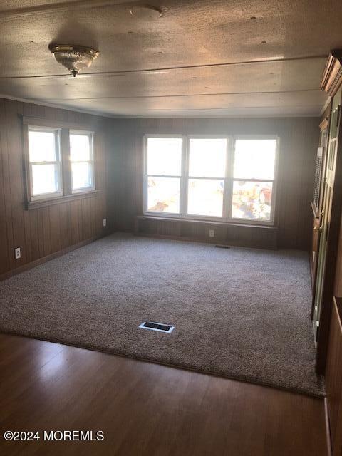 6 D Trail Brick, NJ 08724 - Photo 7 of 31 a view of empty room with window