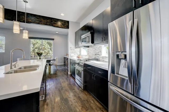 $3,950 | 1401 Fairview Street, Unit A, Houston, TX 77006